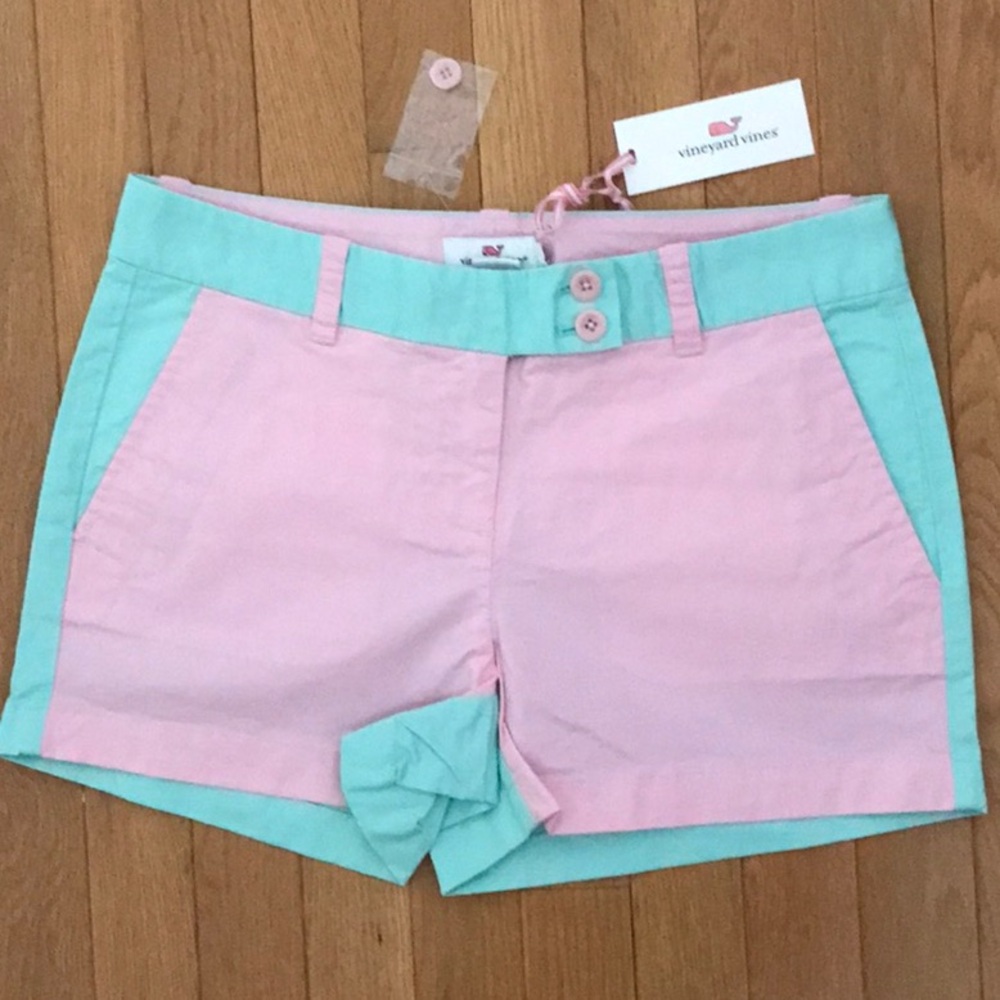 Vineyard Vines Short-Size 4